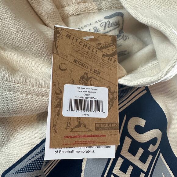 NWT - Mitchell & Ness NY Yankees “The Champions Breakfast” Hooded Sweatshirt - Picture 5 of 8